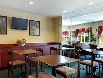 Microtel Inn & Suites By Wyndham Brandon Restaurante foto